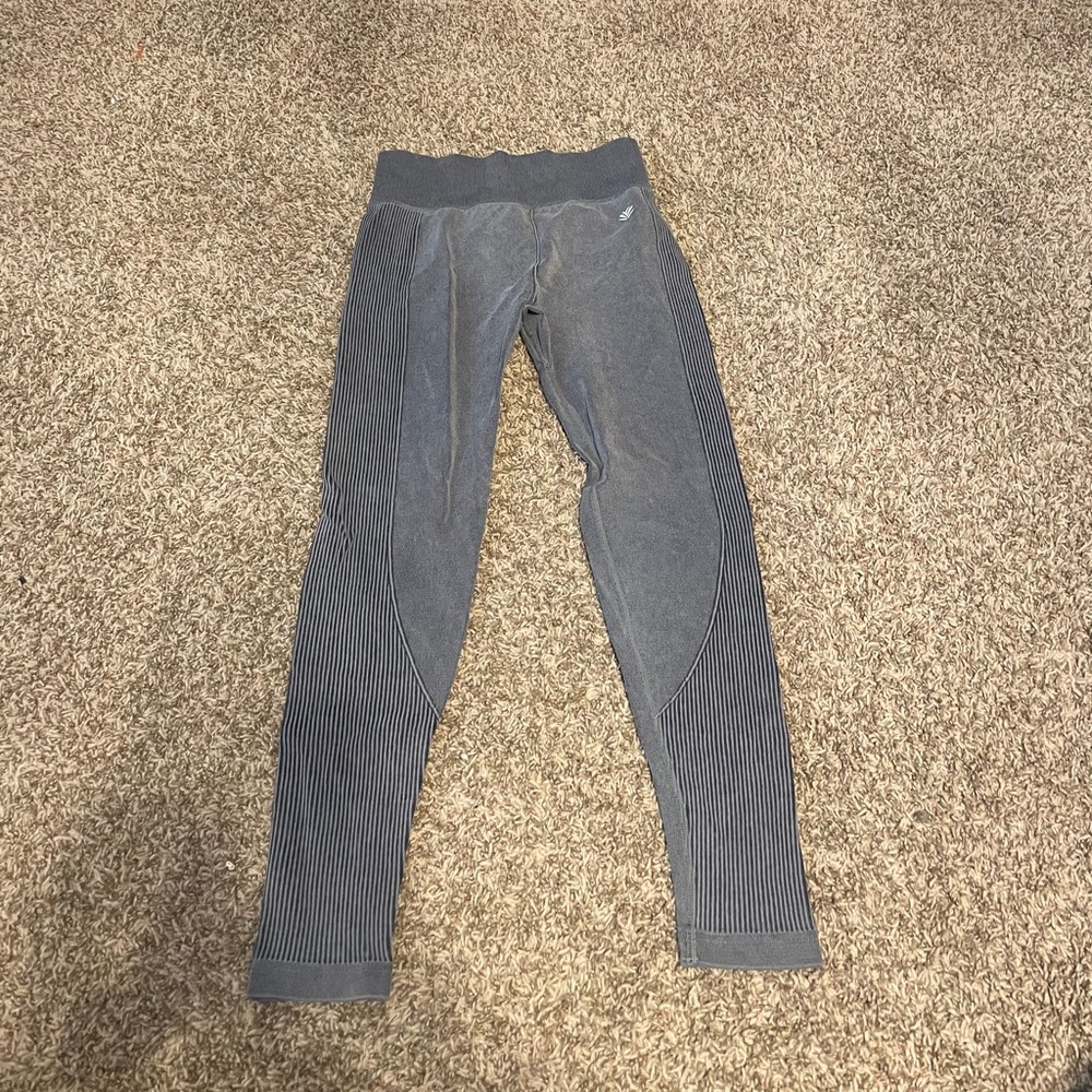 Seamless leggings